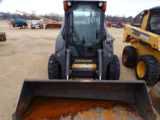 2016 NEW HOLLAND L228 3238