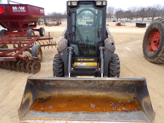 2017 NEW HOLLAND L218 3265