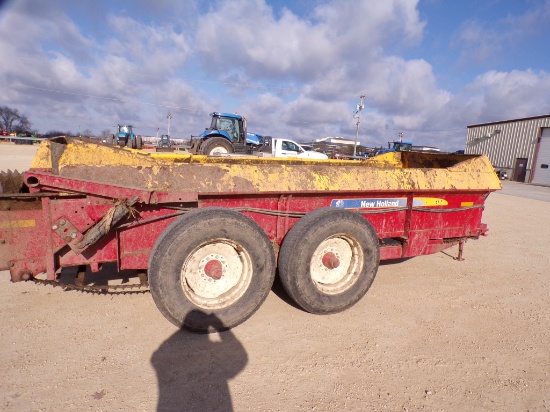 NEW HOLLAND 185 MANURE SPREADER S/N YBN016276