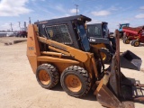 CASE 1840 SKIDLOADER W/ BUCKET & PALLET FORK