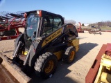 NEW HOLLAND L225 SKIDLOADER