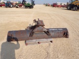 International 3 point blade with skid shoes