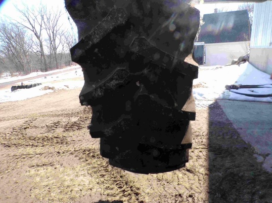 FIRESTONE 20.8-42 166T