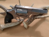 RUGER SP101 S.S./SYN. .327 FEDERAL REVOLVER