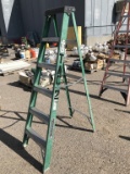 6FT Louisville Fiberglass Ladder