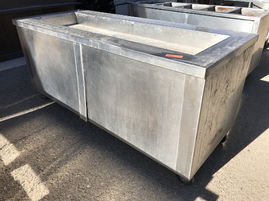 SS Rolling Beverage Ice Well