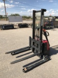 Dayton 21XU83 Electric Pallet Stacker