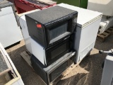 Pallet- 3 Microwaves,Freezer,Fridge
