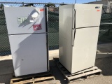 (2)pcs Residential Refrigerators / Freezers