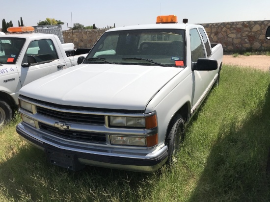 1997 Chevrolet 1500 Silverado Pickup w/ Compressor