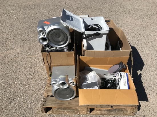 Electronic Surplus - Assorted Items, Headphones