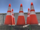 UNUSED (250)pcs Construction Safety Cones