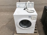 SpeedQueen Electric Front Load Washer