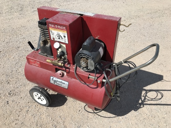 100 PSI 14GAL Electric Air Compressor