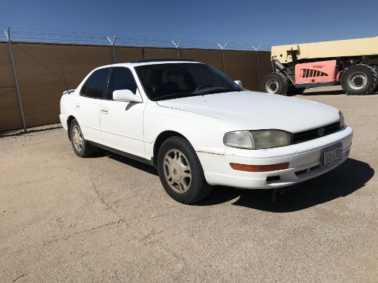 1994 Toyota XLE Sedan