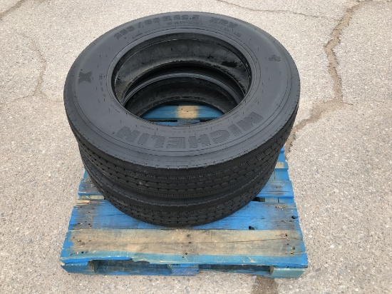 (2)pc - Michelin XRV Truck Tires - 255/80R22.5