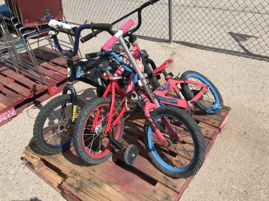 (4)pcs - Child Bikes, Razor