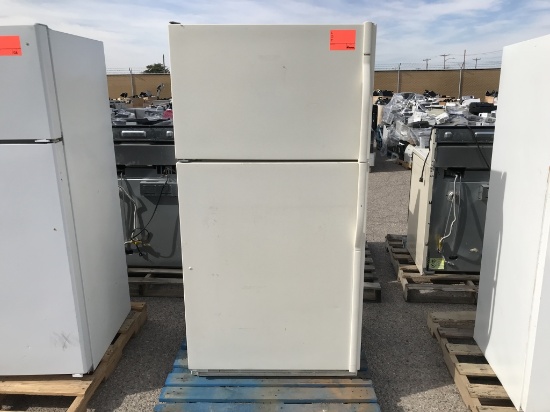 School Surplus Appliance-Tan Refrigerator/ Freezer