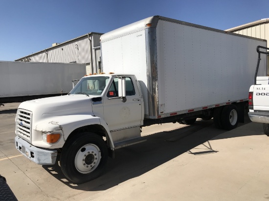 1996 Ford Box Truck w/Lift Gate
