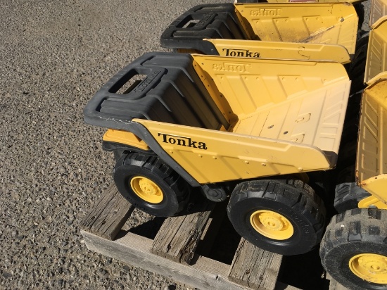 (7)pcs - Tonka Dump Trucks