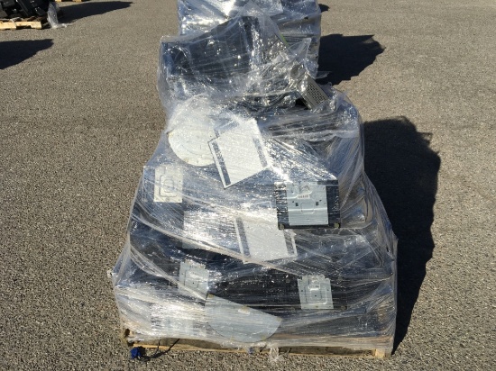 School Surplus Monitors - Dozens Lenovo's
