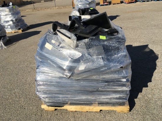 School Surplus Monitors - Dozens Lenovo's