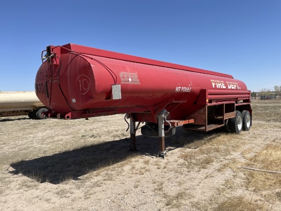 1967 Fruehauf 10,000 GAL Tanker Trailer
