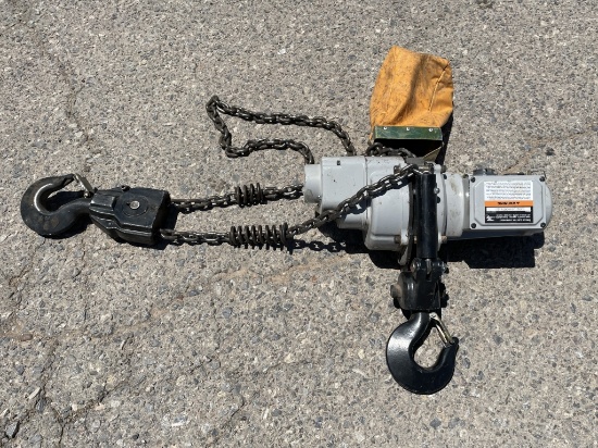 4400 LB Electric Chain Hoist