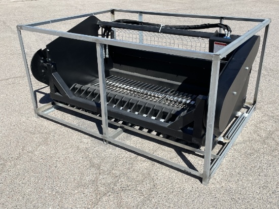UNUSED Hydraulic Skid-Steer 76" Screening Bucket