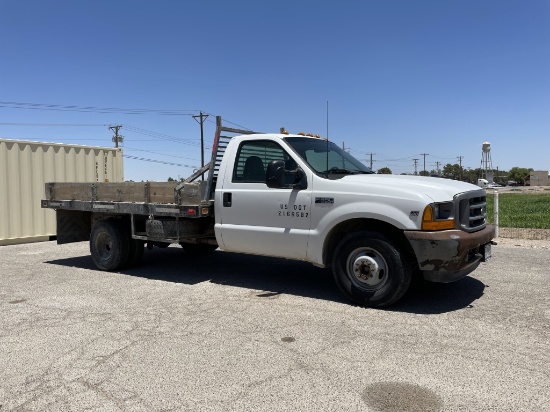 2001 Ford F350 SuperDuty Stake Bed Dually