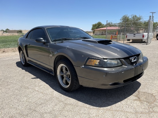 2003 Ford Mustang GT Deluxe