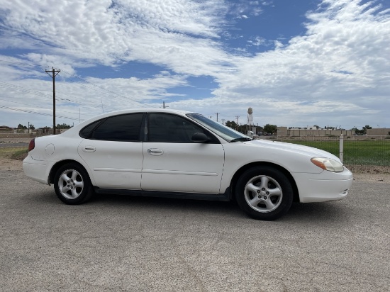 2000 Ford Taurus LX