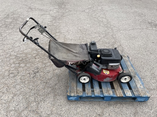 Toro Commercial Gas Propelled Lawn Mower -D