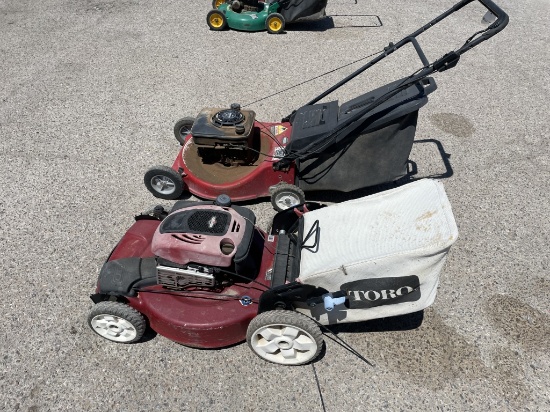 (2)pc - Gas Lawn Mowers -B