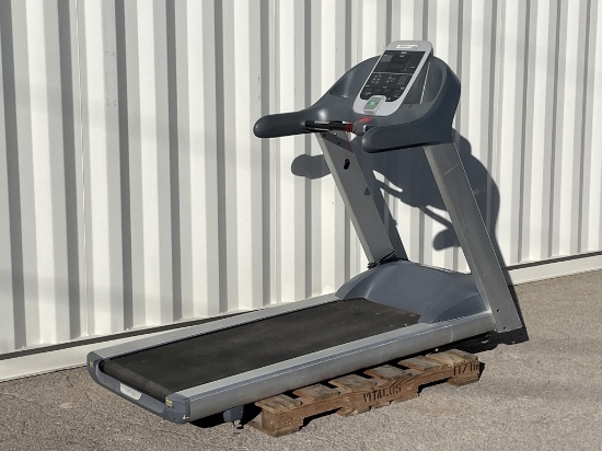 Precor 932i Fitness Treadmill
