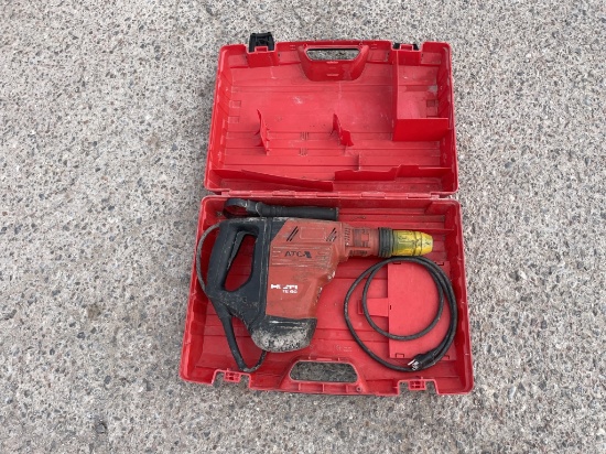 Hilti TE 60-ATC Rotary Hammer Drill in Case