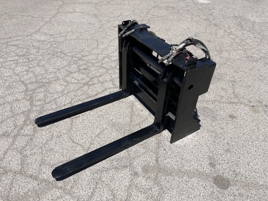 Hydraulic Fork Slide Attachment, 40 inch Forks