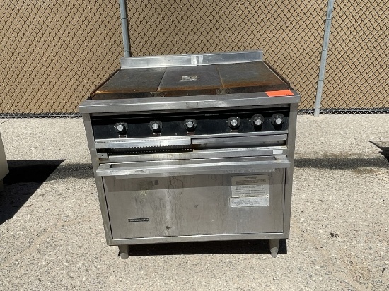 Toastmaster Gas Flattop Grill / Oven -B