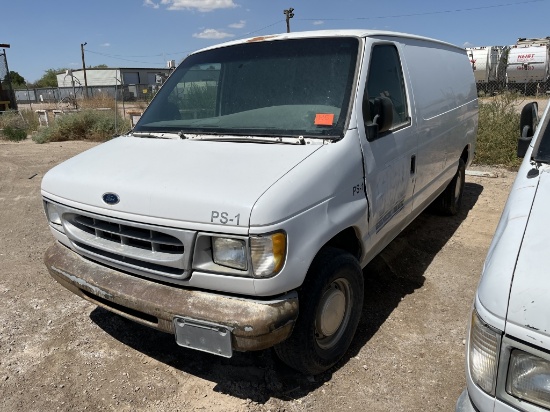 2000 Ford E-150 Base