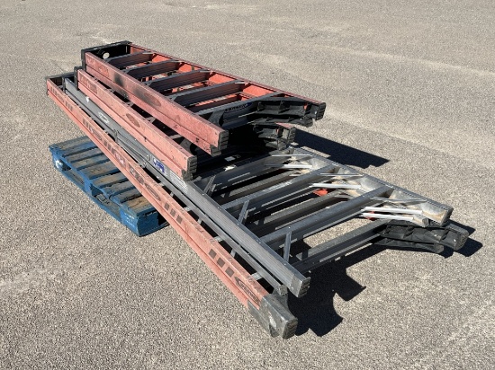 (4)pcs - Folding Ladders