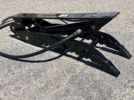 UNUSED Mini-Excavator Hydraulic 3FT Thumb Clamp