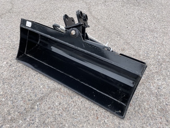UNUSED Mini-Excavator Attachment-40" Hydrl Bucket
