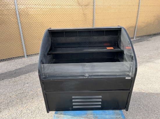 Structural Concepts Refrigerated Large Case