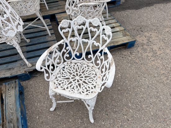 School Surplus- 38pcs Outdoor Patio Chairs & Bench