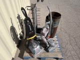 Pallet - Kirby & Bissell Vacuums, Metal Cans, Rack