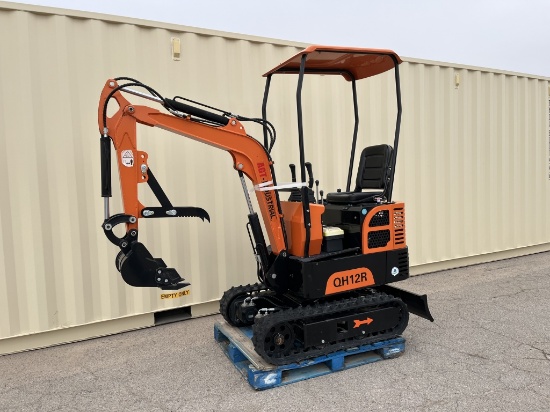 UNUSED AGT 15HP 1 TON Gas Mini-Excavator QH12R