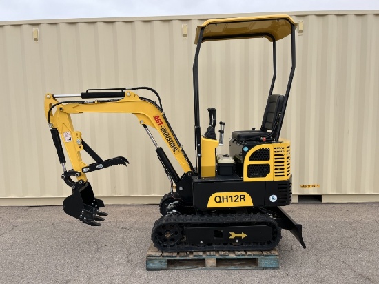 UNUSED AGT 15HP 1 TON Gas Mini-Excavator QH12R
