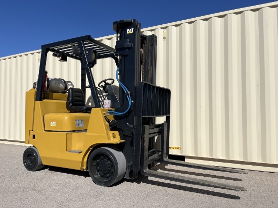 2016 Caterpillar GC40K 8,800LB LPG Forklift