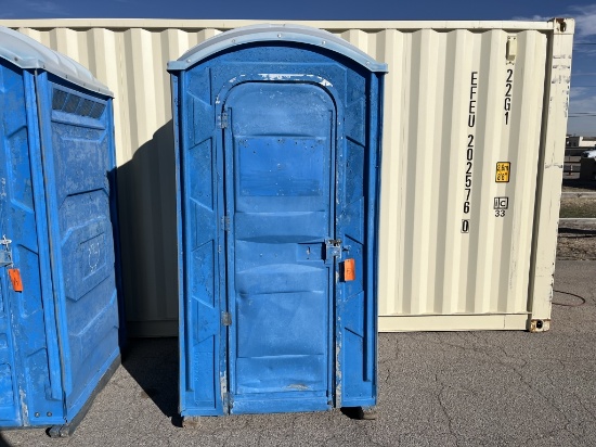 PolyJohn Port-A-Pot -B
