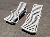 (2) Outdoor Patio Hard Plastic Lounge Chairs